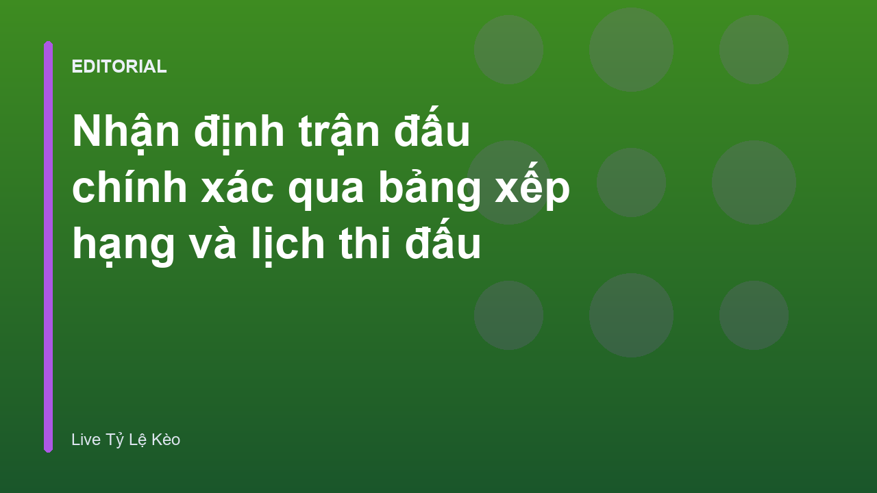 Người chơi đang phân tích bảng xếp hạng bóng đá