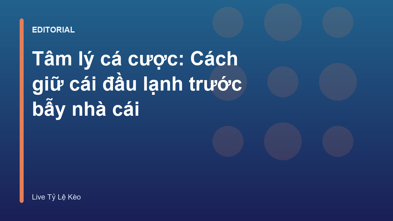 Người chơi bóng đá giữ bình tĩnh trước màn hình máy tính